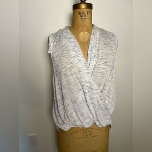 Anthropologie comfy pullover blue and white sleeveless top size small